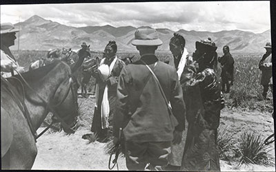 Gould and the Mission being received outside Gyantse