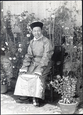 Yapshi Langdun in his garden