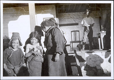 Patients at the Gyantse hospital