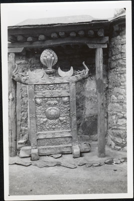 Radung stand in Sera Monastery