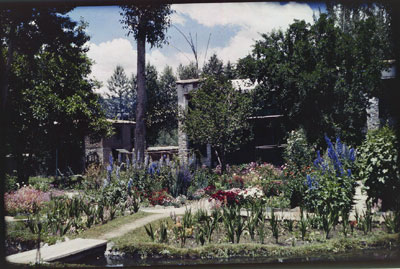Garden at Dekyi Lingka with flowers in bloom