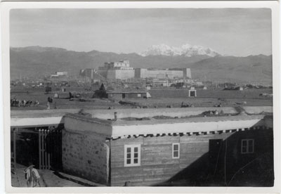 Phari Dak Bungalow and Dzong