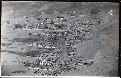 Gyantse seen from dzong