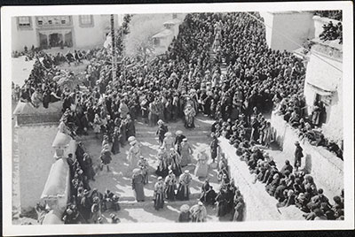 Officials at Namdrotagtse ceremony by Potala
