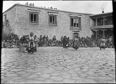 Atsaras at Kungtang dance