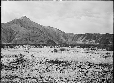 River bed in winter from Dekyi Lingka