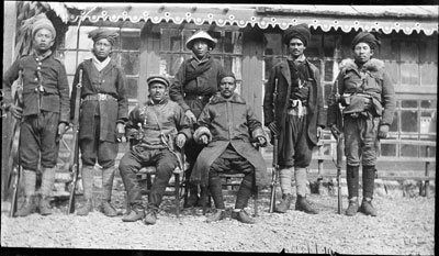 Staff of Nepalese Agent at Lhasa