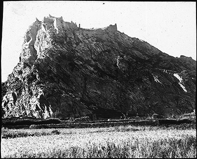Phondo and ruined fort