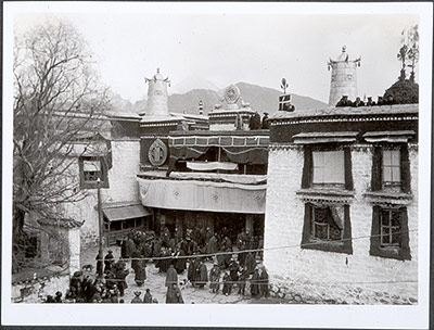 The main entrance to the Jokhang