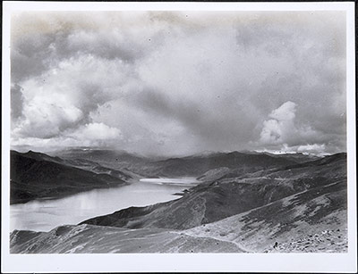 Tsangpo river form the Napso La pass