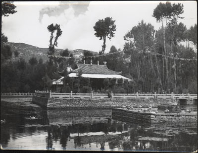 Pavilion in grounds of Norbu Lingka