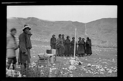 Wedding party at Sang gan near Phari