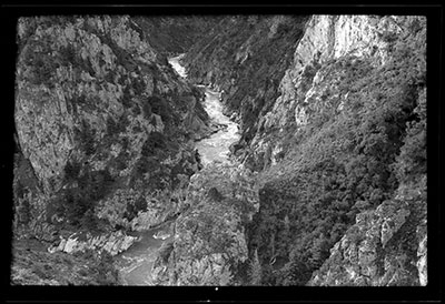 Lhodrag gorge near Lhakhang Dzong