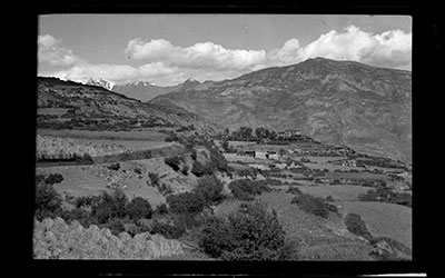 Settlement of Mug in the Lhobrag region