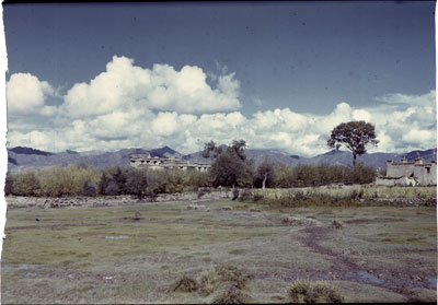 Country estate of the Lhalu family in the Phenpo valley