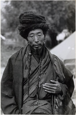 Itinerant monk