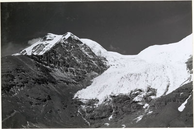 Karo La and Nojinkangsang