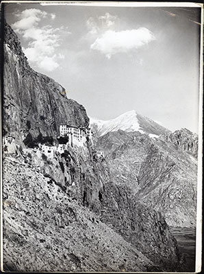 Monastery to the north of Lhasa