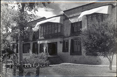 Tsarong's house in Lhasa Tsarong's house in Lhasa