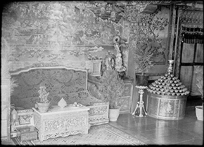 Dalai Lama's reception room in the Norbu Lingka