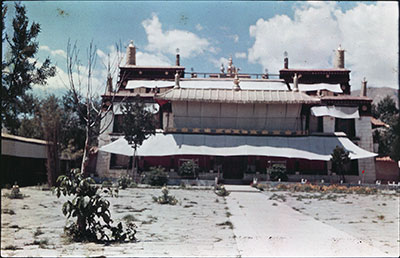Kundeling Monastery