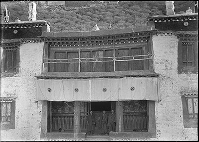 Assembly Hall, Dra Yerpa Monastery