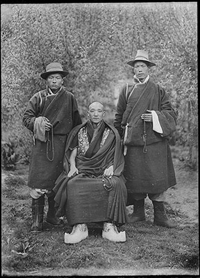 A Mongolian priest and laymen in Lhasa