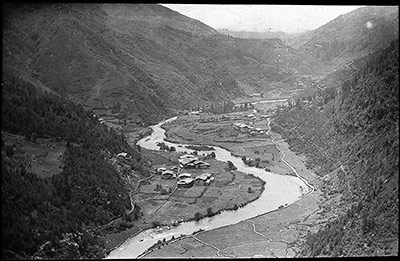 View of Chumbi Valley near Pipitang