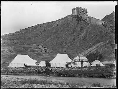 Bell's camp near Lhundrub Dzong