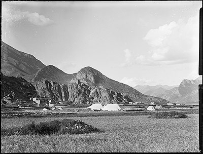 Bell's camp at Phondo