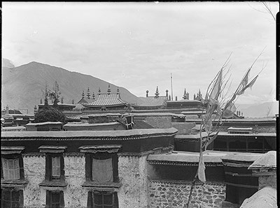 Roof of Jokhang, Lhasa
