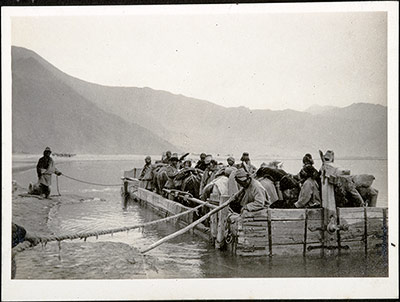 Ferry raft at Chaksam