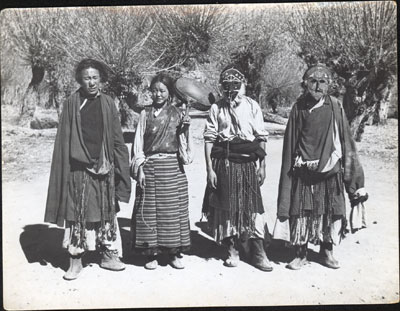 Dancers visiting the Dekyi Lingka