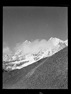 Peaks of Kula Gangri and Chenrezi