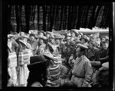 Female and male attendants at Lubu Gardrik ceremony