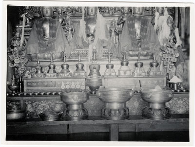 A shrine in Gyantse dzong lhakhang