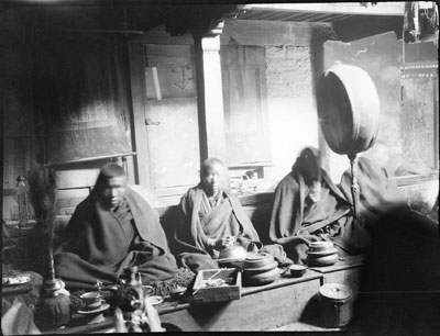 Ceremony inside a monastery, Gyantse