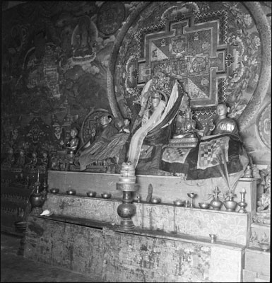 Wall paintings in Sakya Monastery