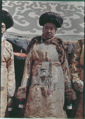 Dingja in the ceremonial clothes of a Yaso general