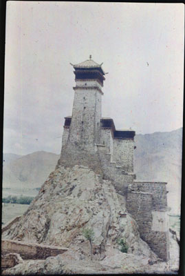 The ancient palace of Yumbu Lakhar in Yarlung